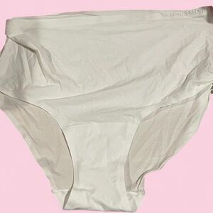 Victoria's Secret Cream Seamless High-Waist Briefs